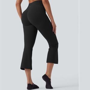 HALARA black Ultra Sculpt high waisted scrunch butt lifting Leggings